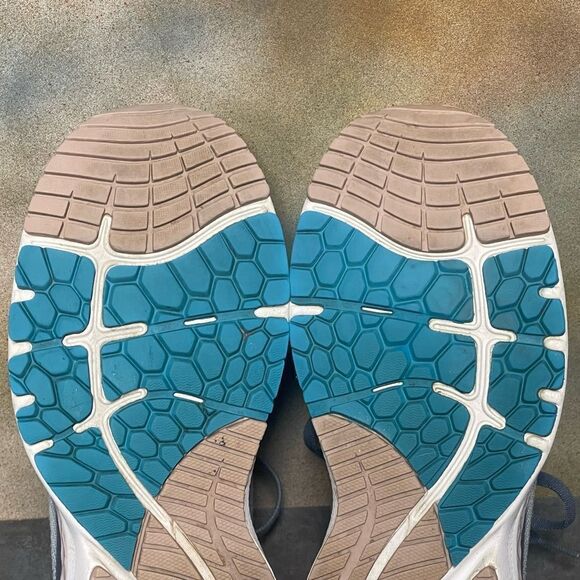 New Balance Fresh Foam 860v11 W860S11 Women's Grey/Lavendar Sneakers Size 10.5B - Picture 15 of 16